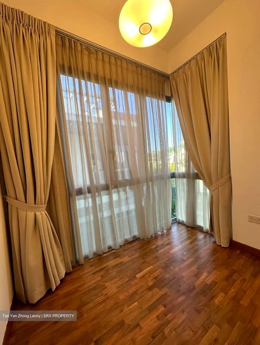 Woodhaven (D25), Condominium #597203981